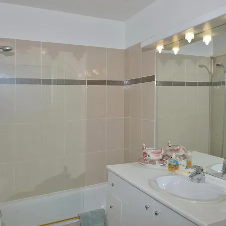 Jardin D'azur Proche Apartment