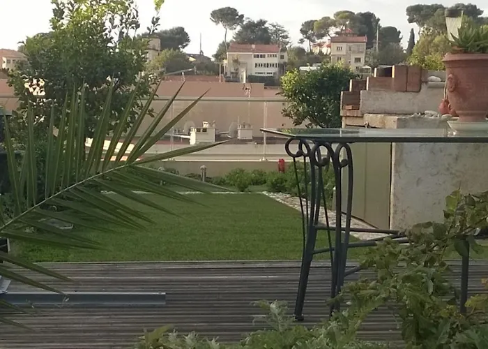 Jardin D'azur Proche