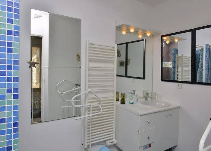 Jardin D'azur Proche Апартаменты *